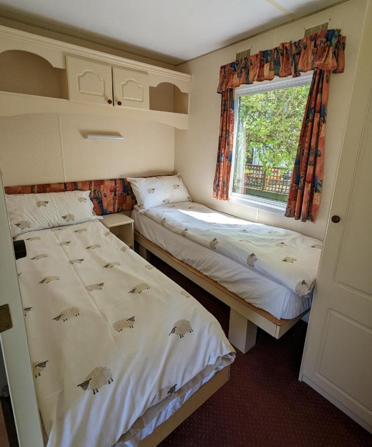 Glebe Farm Holidays Newport  Esterno foto